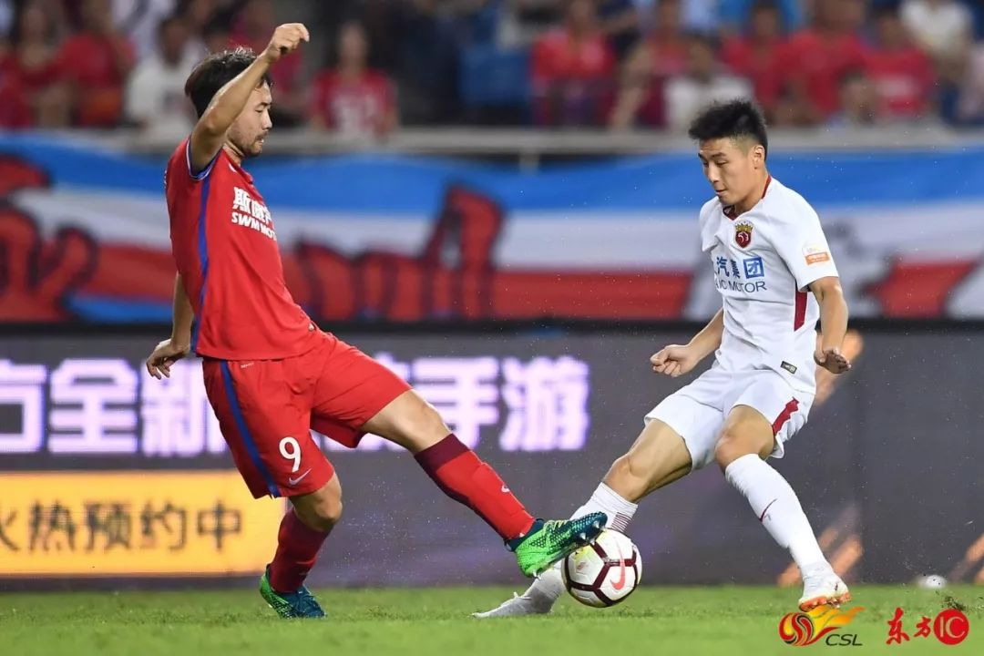 紧张对决中涌现新星，重庆斯威表现亮眼的简单介绍